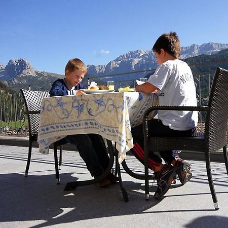 Residence BellavistaSanta Cristina Val Gardena エクステリア 写真