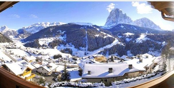 Residence BellavistaSanta Cristina Val Gardena エクステリア 写真